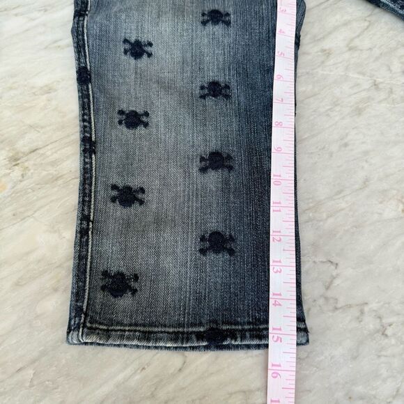 7 for all mankind low rise embroidered skull and crossbones capri jeans size 27 - Picture 7 of 7